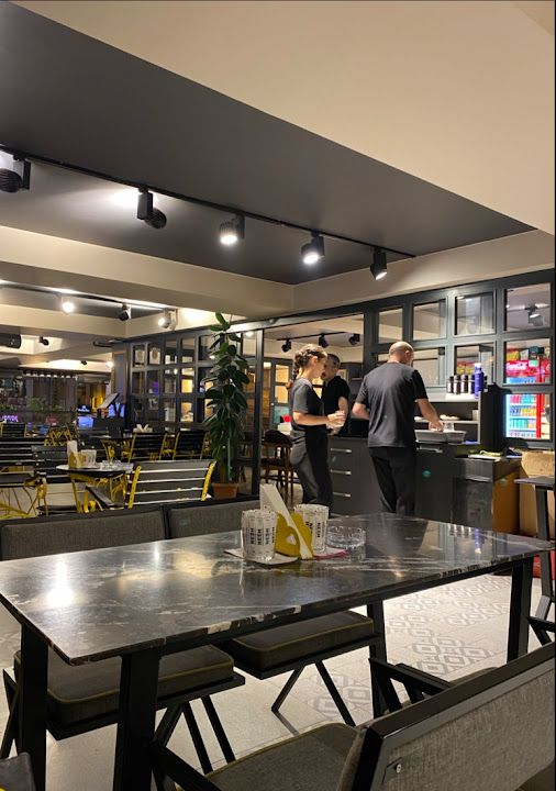 NESH | WAFFLE · BURGER · COFFEE | Çarşamba Şubesi