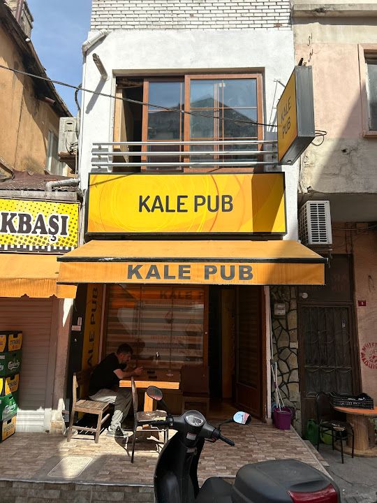Kale Pub