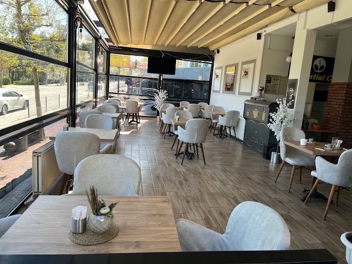 Essential Cafe