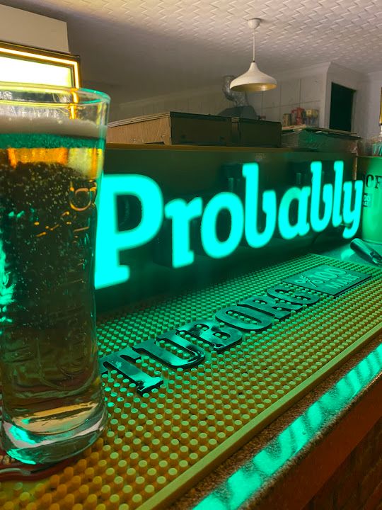 Krizantem Cafe Pub Muhtarın Yeri