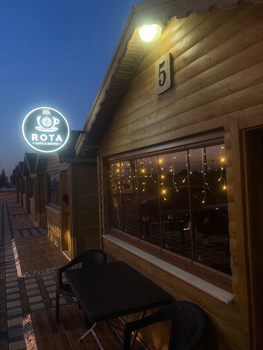 Rota Cafe&Bistro