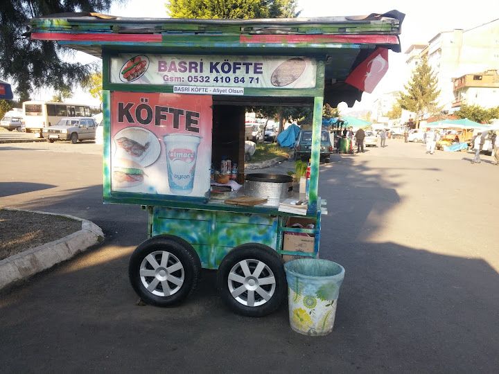 BASRİ KÖFTE