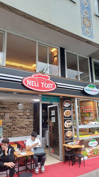Neli Tost & Kahta Çiğköfte Çayeli