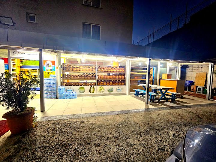 Emice Uşakları Trabzon Ekmek Fırını