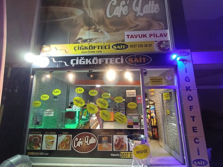 Musti'nin Yeri Çiğköfte / Cafe