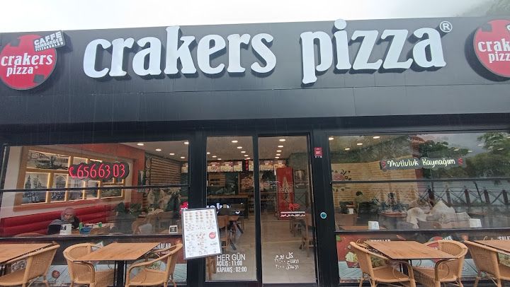 CRAKERS PİZZA UZUNGÖL