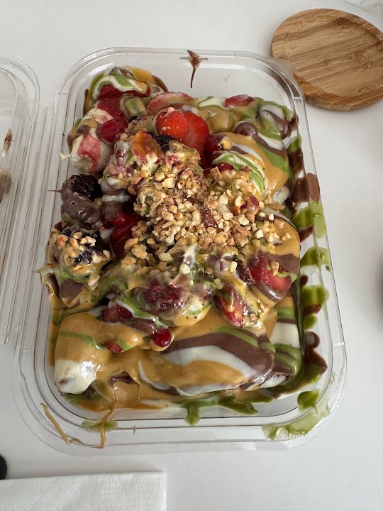 Glows Waffle Çekmeköy