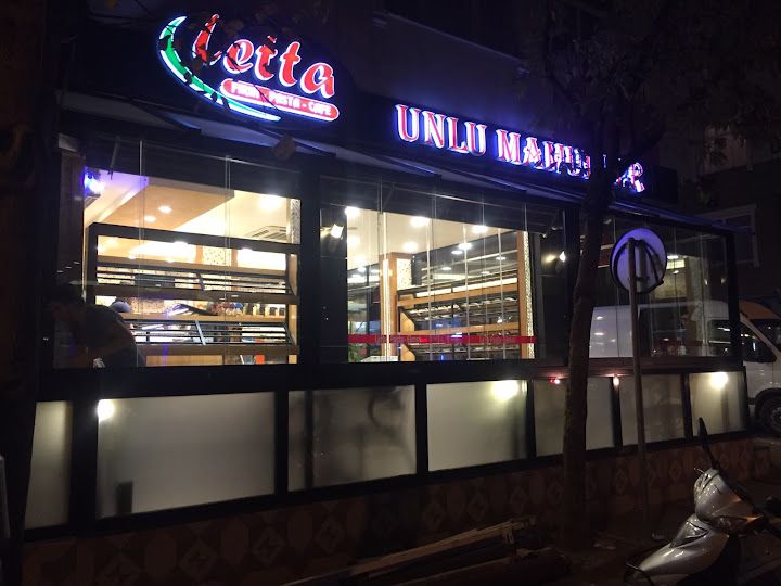 Letta Unlu Mamuller