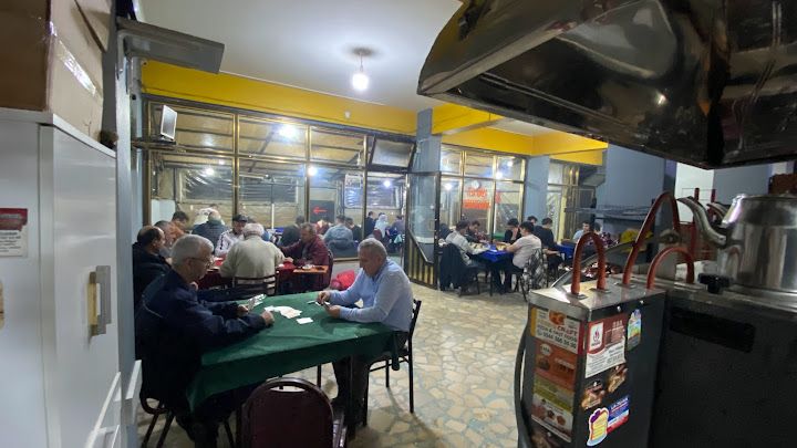 Asmaaltı Kıraathanesi