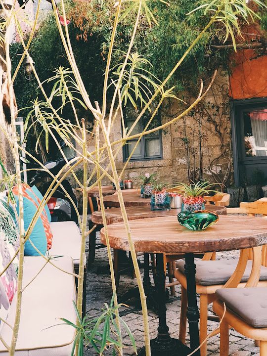 4 House Cafe