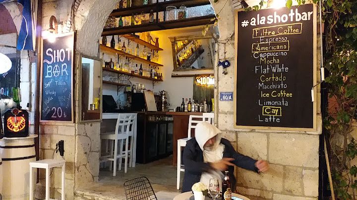 Alaçatı Shot Cafe Bar
