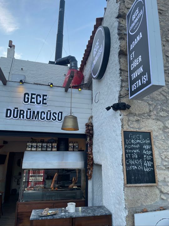 Gece dürümcüsü alaçatı