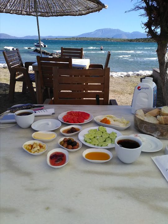 Günizi kıyı restoran