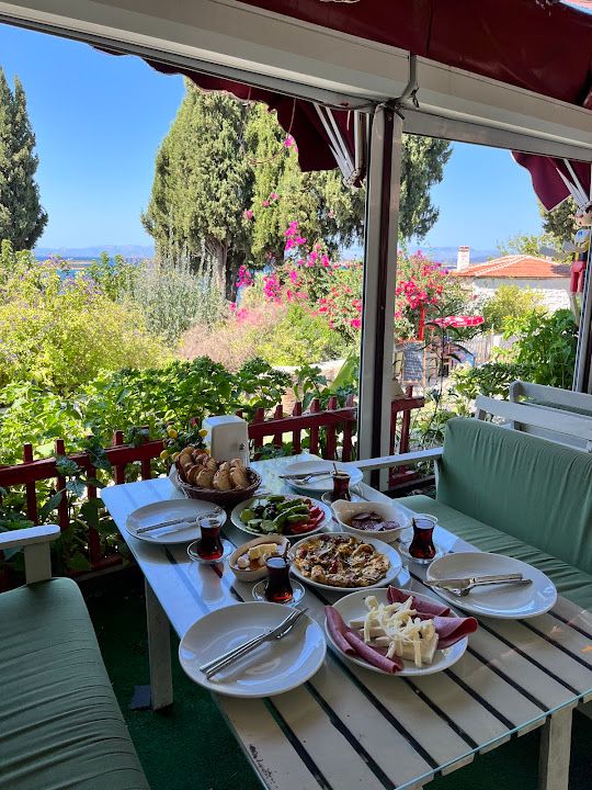 Güzel cafe