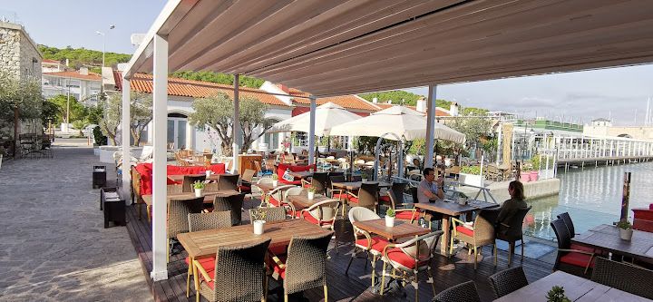 Köprü bistro