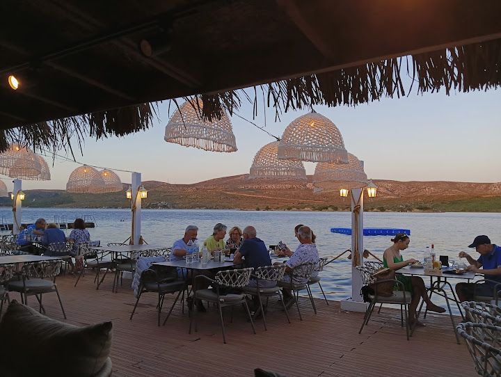 Marlin Restaurant& Beach