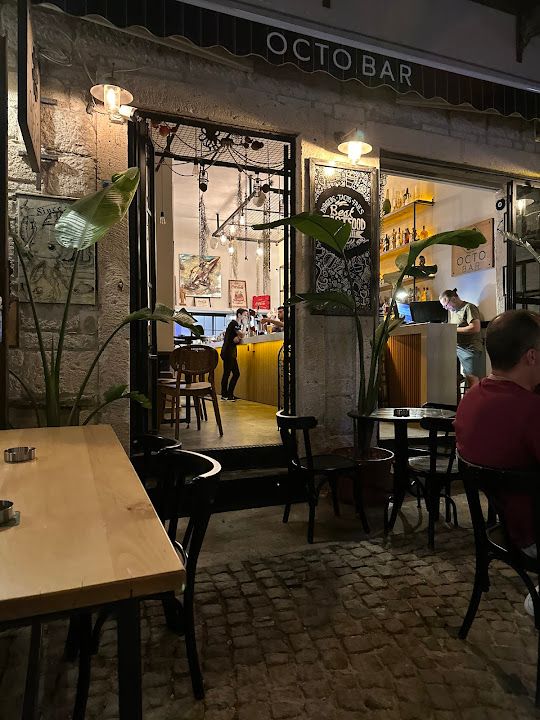Octobar alaçatı