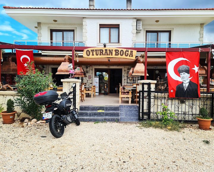 Oturan boğa çeşme