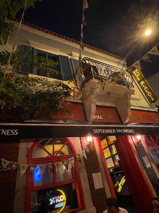 September Cocktails & Beer House Hacımemiş