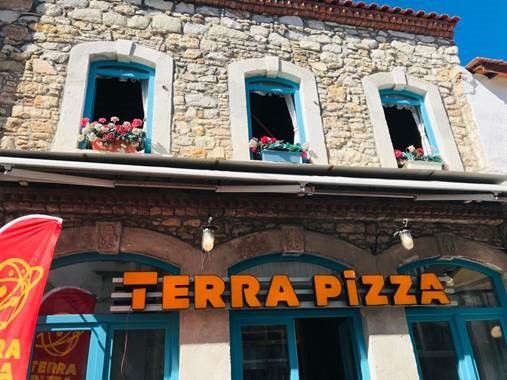 Terra pizza - çeşme çarşı