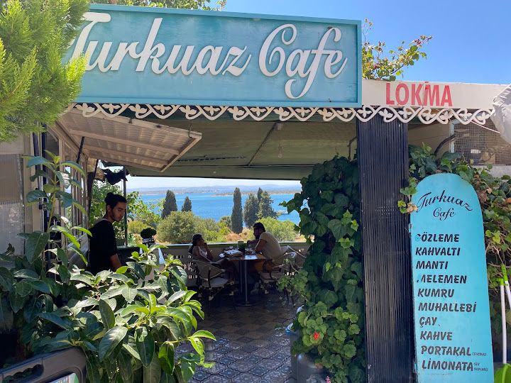 Turkuaz kafe