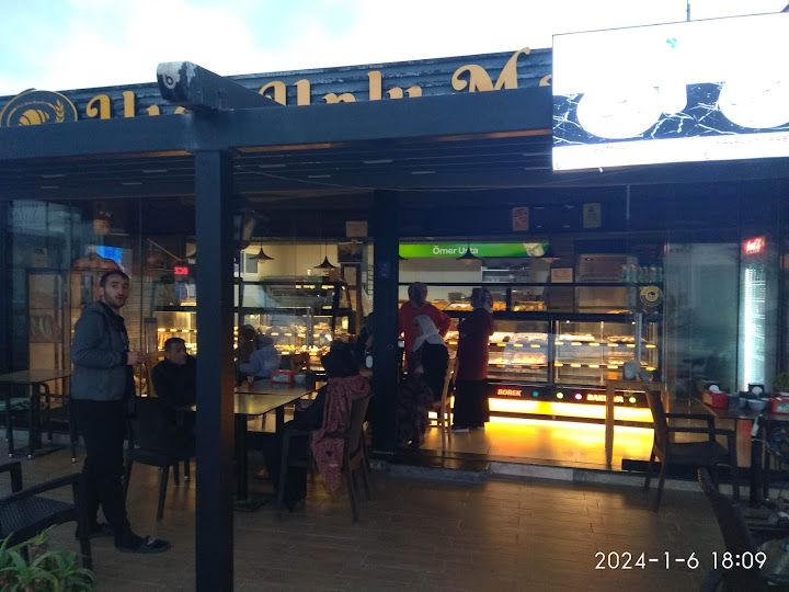 Uica unlu mamülleri