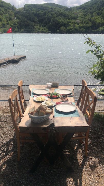 Santina Restaurant