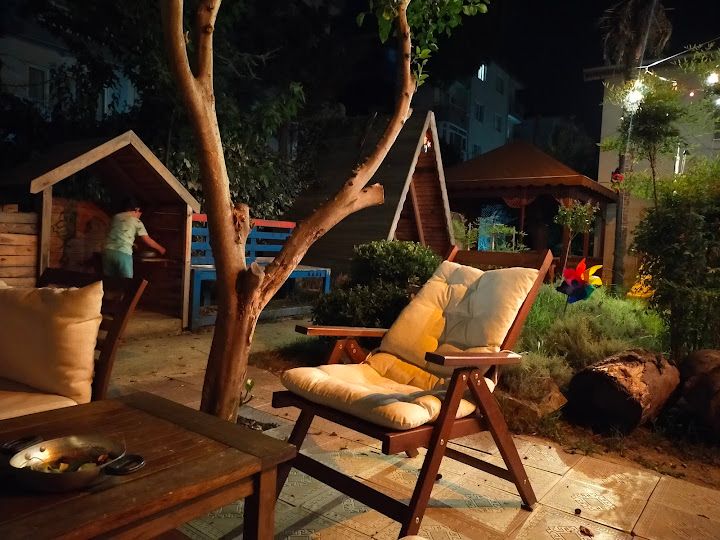 Fil Oyun Ve Kahve Evi
