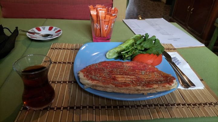 Gecekondu Kafe Çiğli