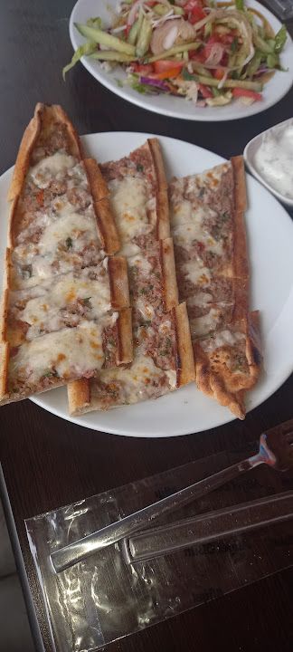 Gizem pide salonu