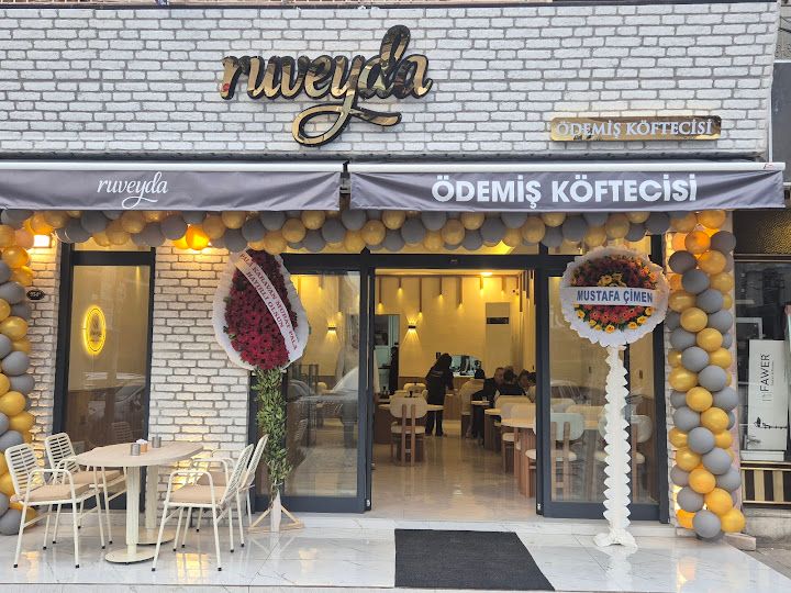 Ruveyda ödemiş köftecisi