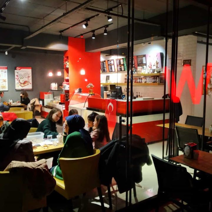Waffle'cı Akın Katip Çelebi