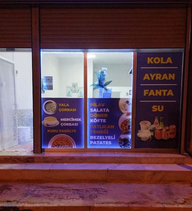Lore Döner