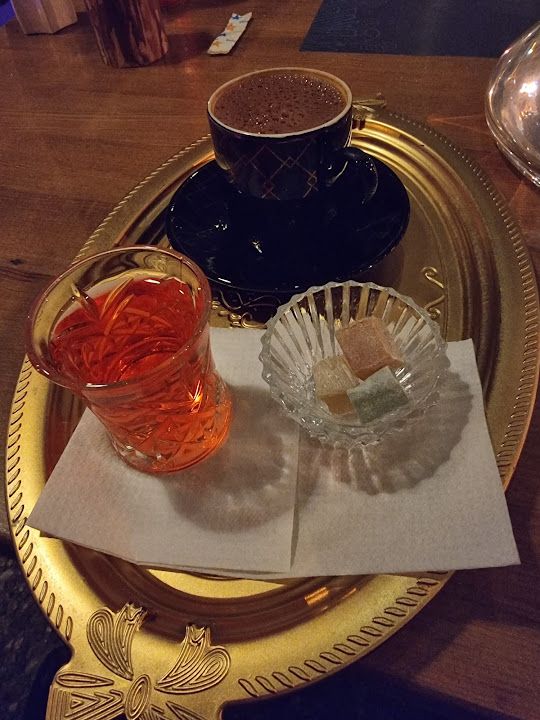 Yade Cafe Bistro