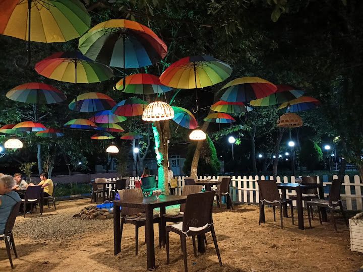 Cafe Nova Aile Çay Bahçesi