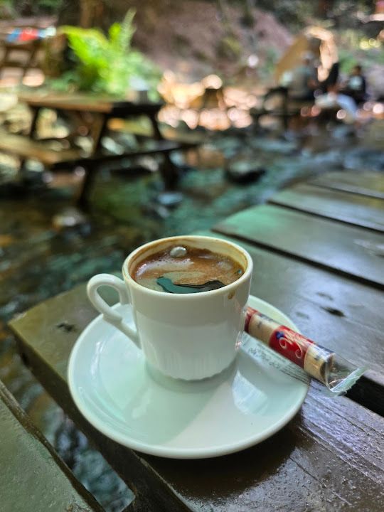 Şelale Çay Bahçesi