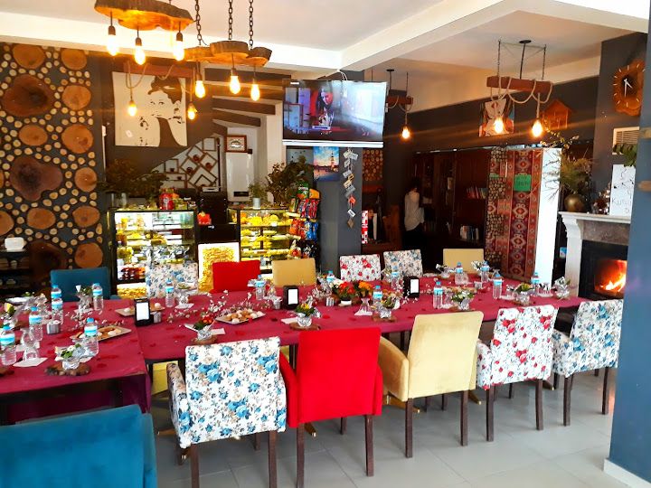 Venue Cafe & Apart