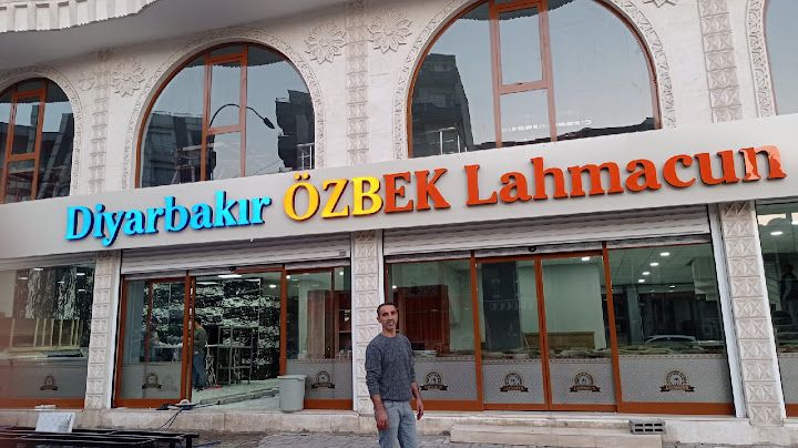 Diyarbakır Özbek Lahmacun