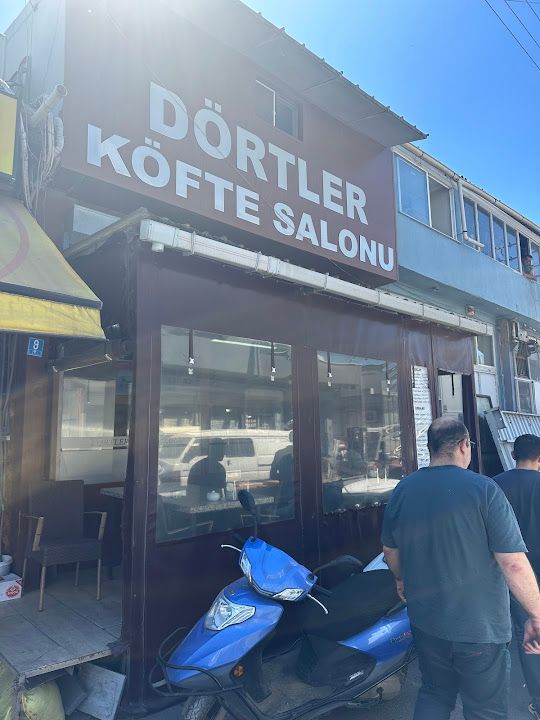 Dörtler Köfte Salonu