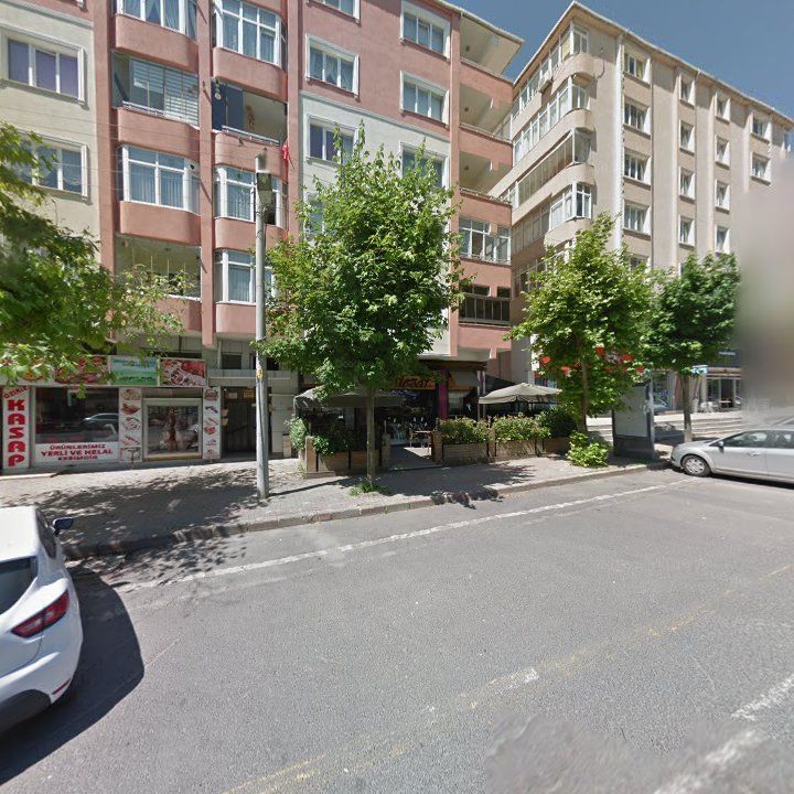 Lalezar Plus Center