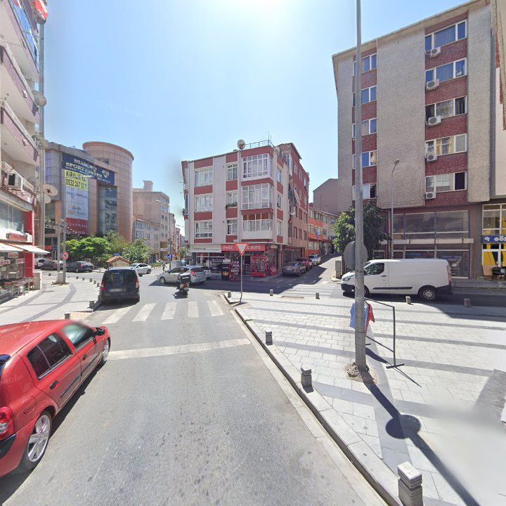 Özlem Lahmacun