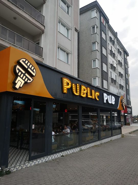 Public Pub