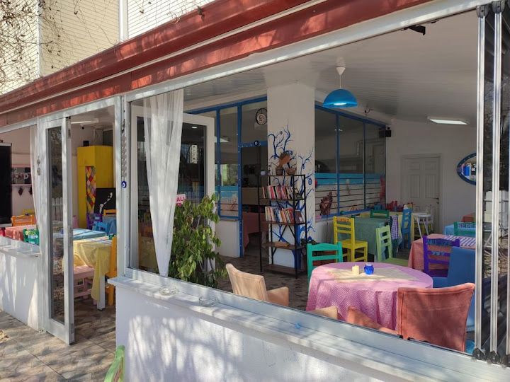 Renkli Bahçe