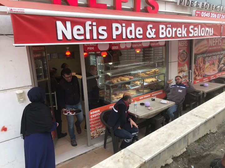 Nefis Pide & Borek Salonu