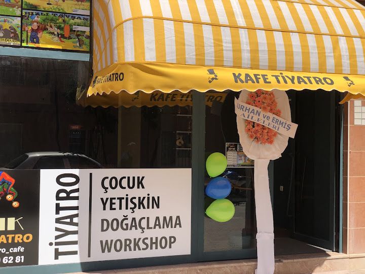 Bıyık Tiyatro Kafe ve Restoran