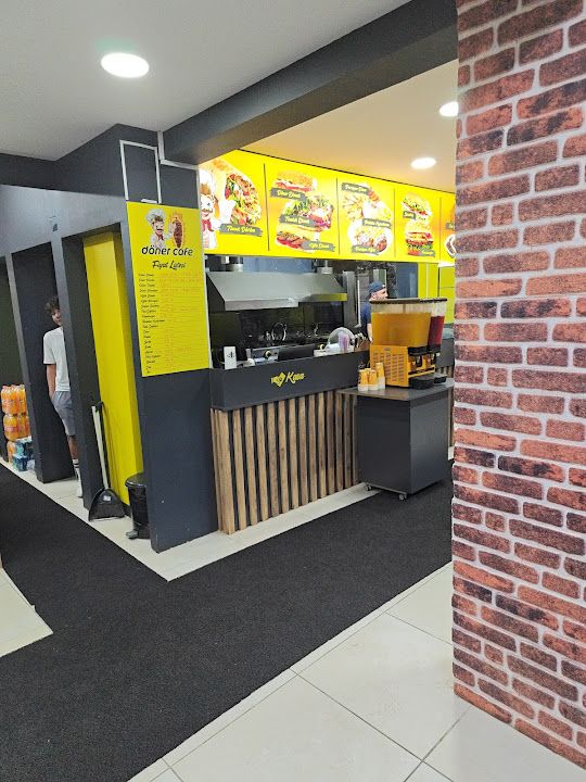 Döner Cafe