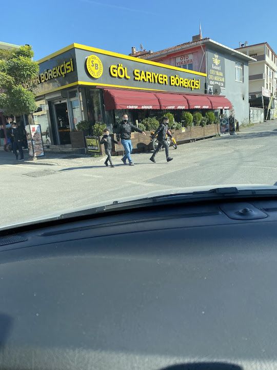 Göl Sarıyer Borekçisi