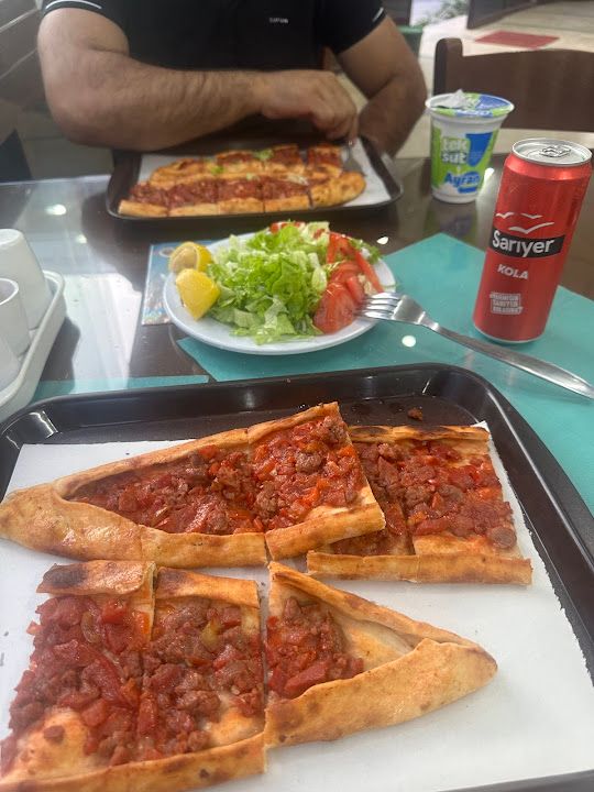 Kadiroğlu Kebap Ve Lahmacun Salonu