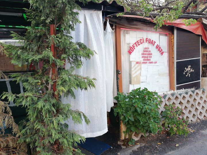 Köfteci Fuat Usta