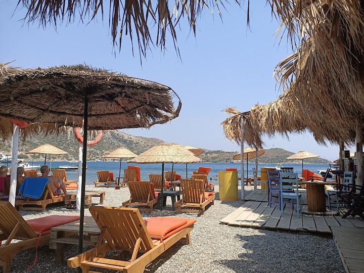 Cennetköy Beach & Restaurant